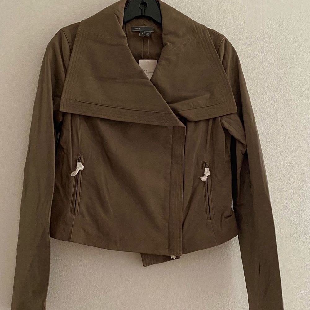 Vince Motorcycle Leather Jacket in Asphalt size Small
